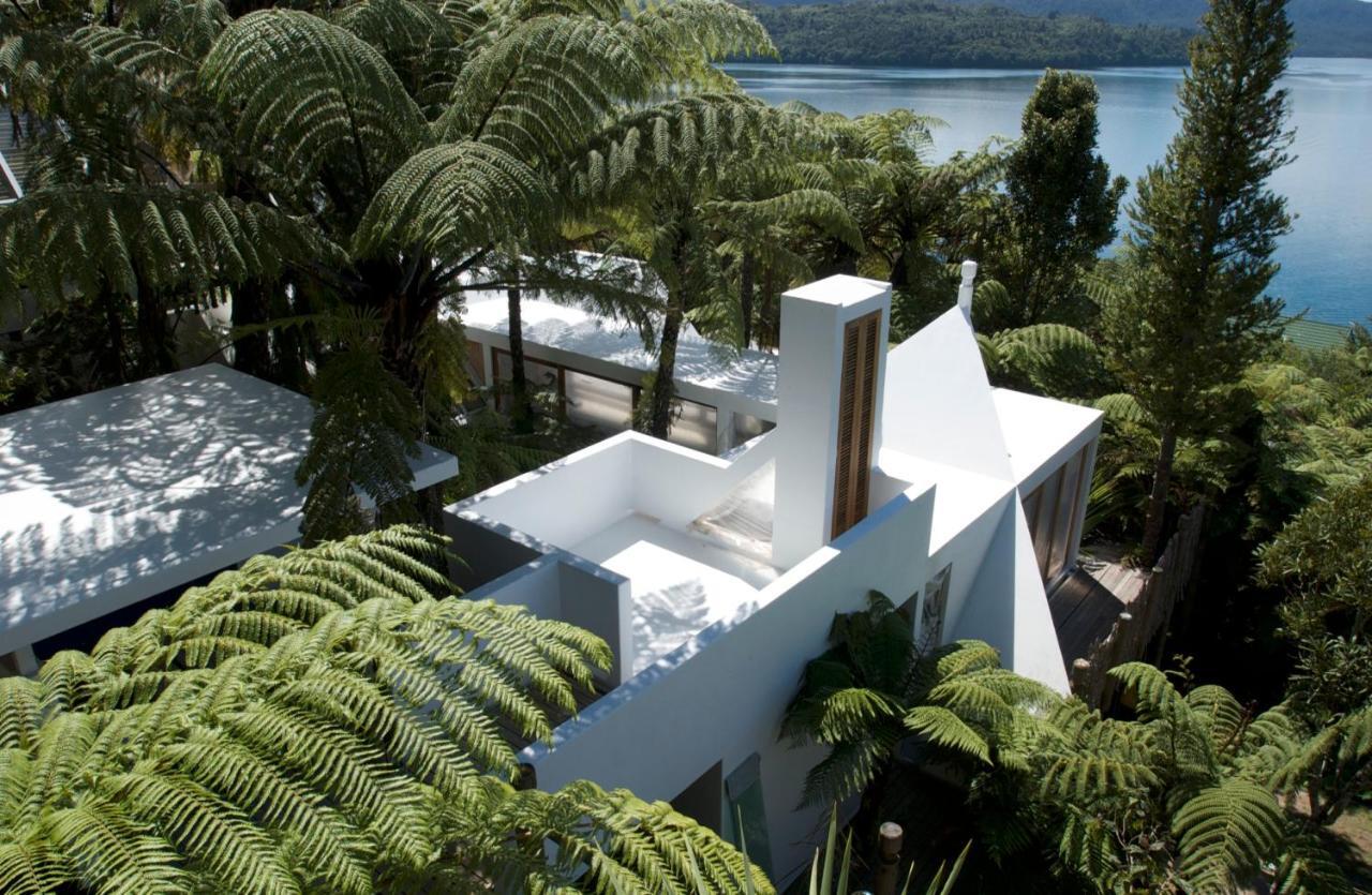Te Whare -Lake Tarawera Tree-Top Nest Exterior photo